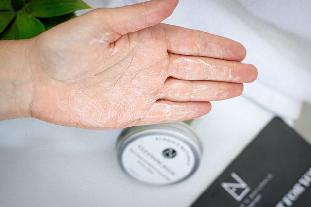 Face Cleansing Balm - AVAVITA