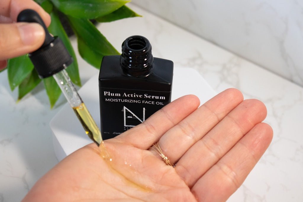 Plum Serum, Moisturizing Face Oil - AVAVITA